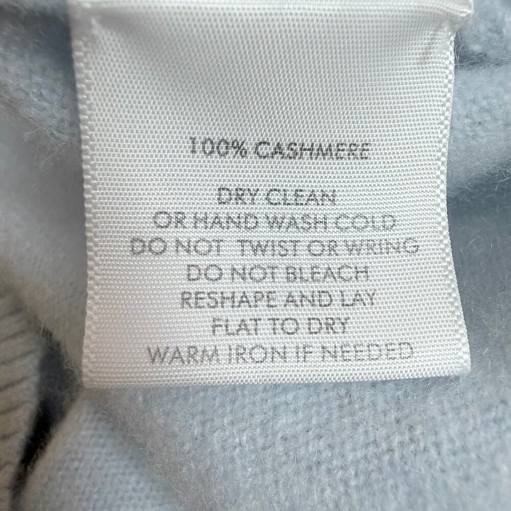 White + Warren Women's M 100% Cashmere Crewneck Sweater Light Blue Quiet Luxury - Picture 7 of 8